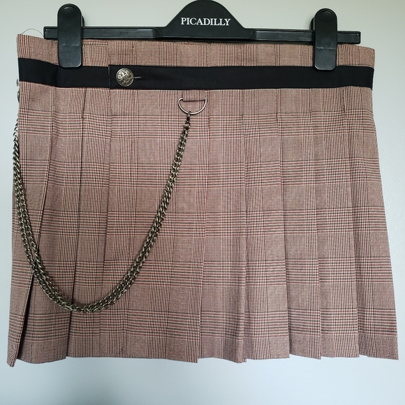 Zinc Plaid Brown Skirt With Chain and Button Skater Skirt Circle Pleated Skirt - Picture 1 of 4
